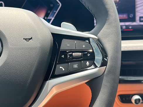 New 2025 BMW 330i Sedan w/ Premium Package image 18