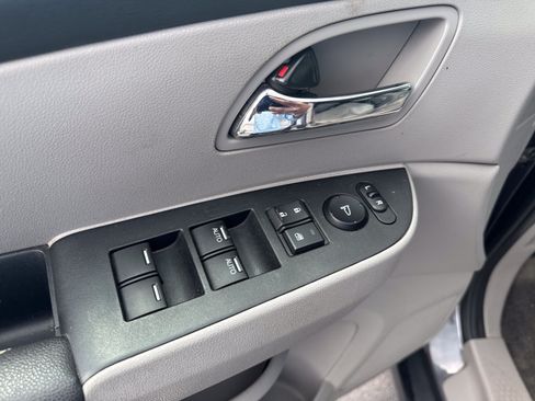 Used 2015 Honda Odyssey EX-L image 16