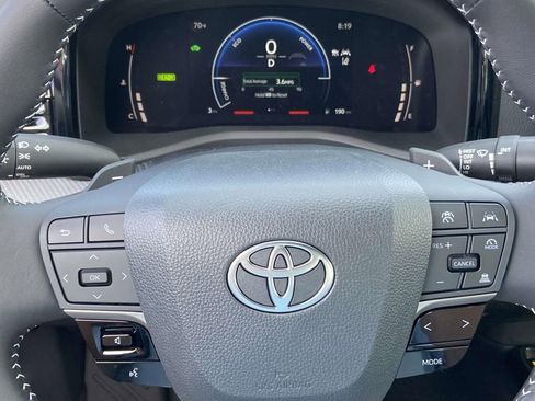 New 2026 Toyota Camry SE image 29