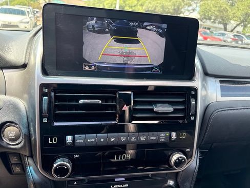 Certified 2023 Lexus GX 460 Premium w/ Accessory Package AWD/4WD image 16