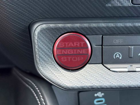 Used 2025 Ford Mustang GT Premium w/ GT Performance Package image 18