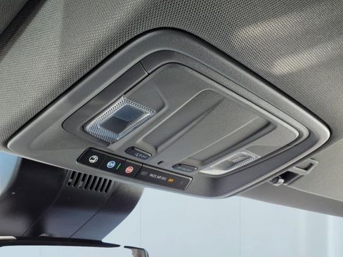 Used 2022 GMC Sierra 1500 Elevation w/ LPO, Elevation Black Package image 14