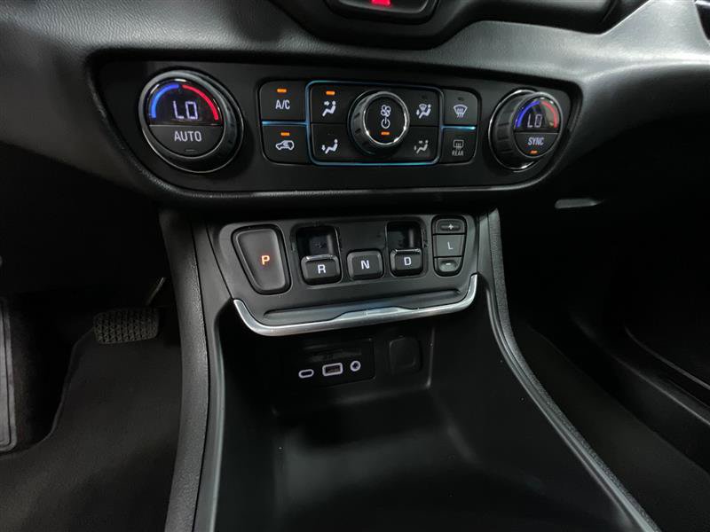 Used 2019 GMC Terrain SLT FWD image 15