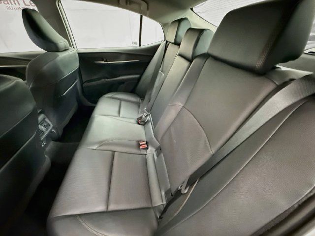Used 2026 Toyota Camry XLE w/ Premium Plus Package AWD/4WD image 24