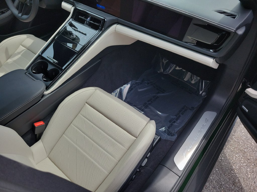 New 2026 Porsche Panamera 4 AWD/4WD image 19