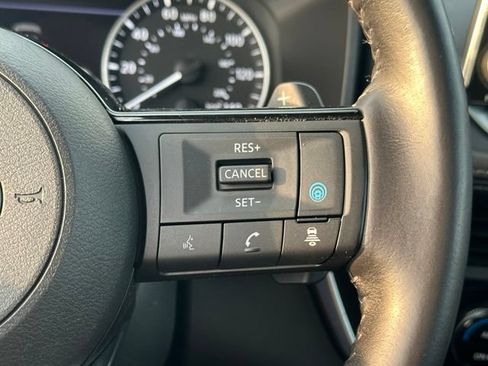 Used 2023 Nissan Rogue SV w/ SV Premium B Package AWD/4WD image 39