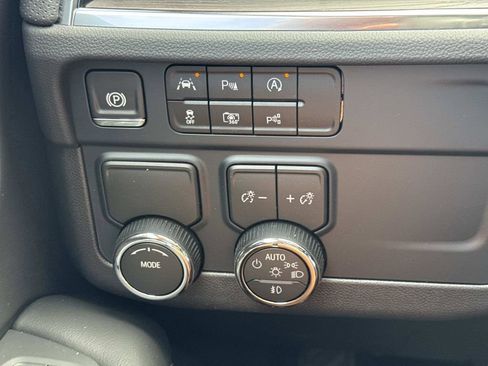 New 2026 Chevrolet Tahoe Premier image 20