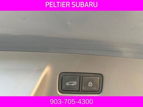 Used 2025 Hyundai Santa Fe SEL FWD image 18