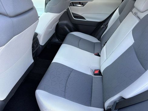 Used 2025 Toyota RAV4 XLE w/ Convenience Package AWD/4WD image 22