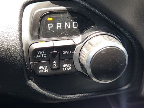 Used 2022 RAM 1500 Big Horn AWD/4WD image 22