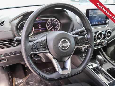 Used 2024 Nissan Sentra SV FWD image 16