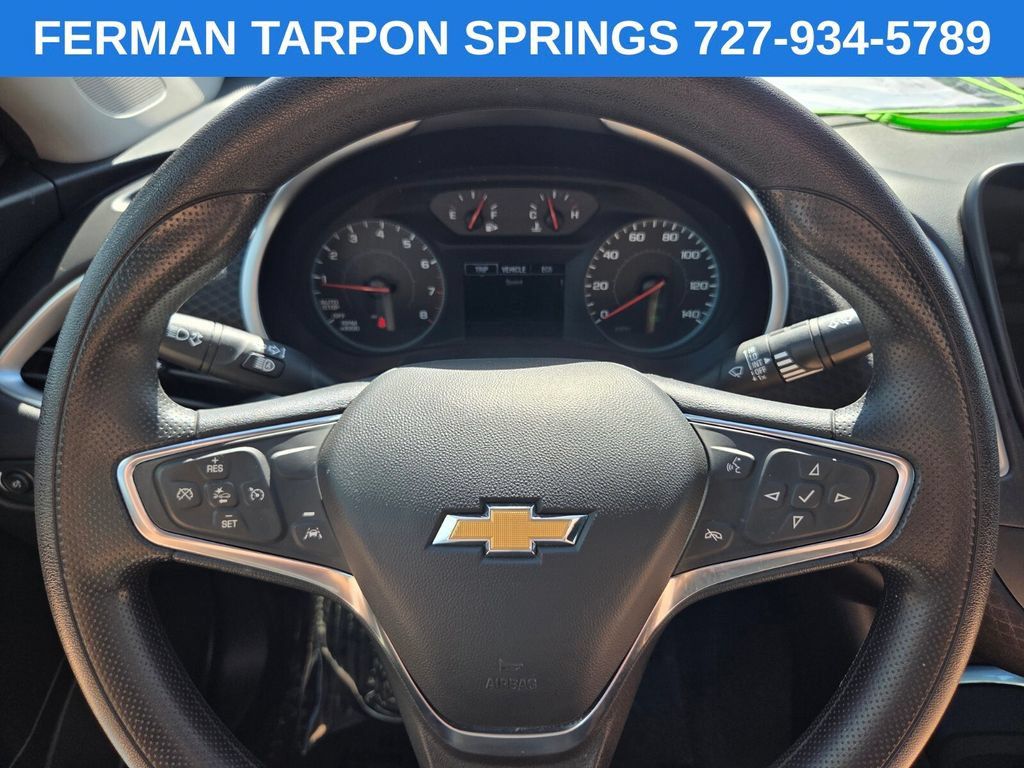 Used 2025 Chevrolet Malibu LT FWD image 31
