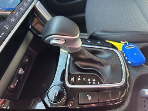 Used 2023 Kia Seltos S w/ Navigation Package image 30