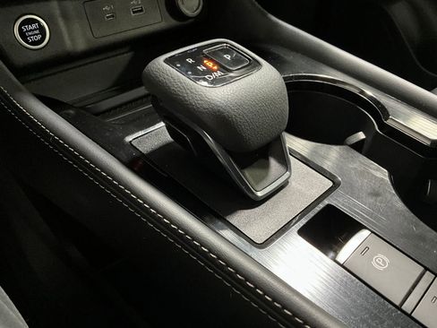 Used 2023 Nissan Rogue SL w/ SL Premium Package image 17