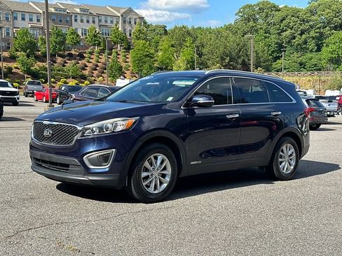 Used 2016 Kia Sorento LX AWD/4WD image 3