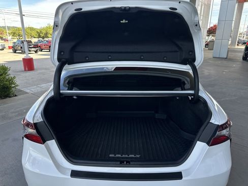 Certified 2024 Toyota Camry SE w/ Convenience Package FWD image 17