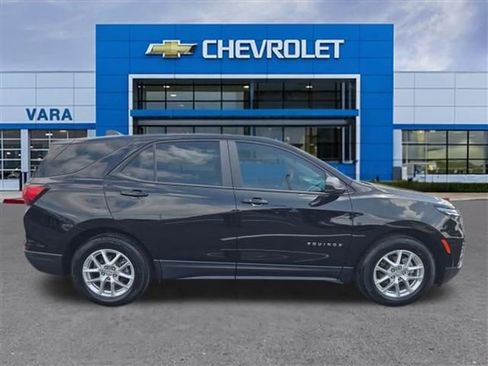 Used 2023 Chevrolet Equinox LS FWD image 6