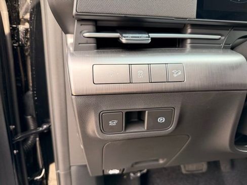 New 2026 Hyundai Kona Limited image 12