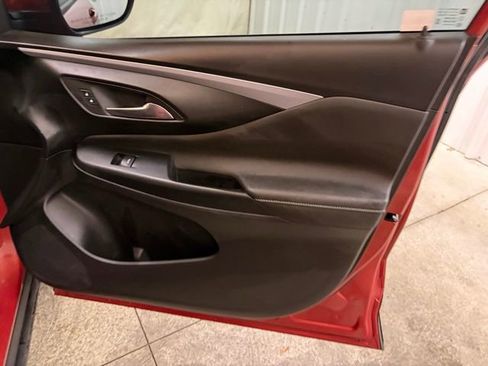 Used 2024 Buick Envista Preferred w/ Convenience I Package image 21