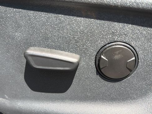 Used 2025 Ford F150 XLT w/ Equipment Group 301A Standard AWD/4WD image 20