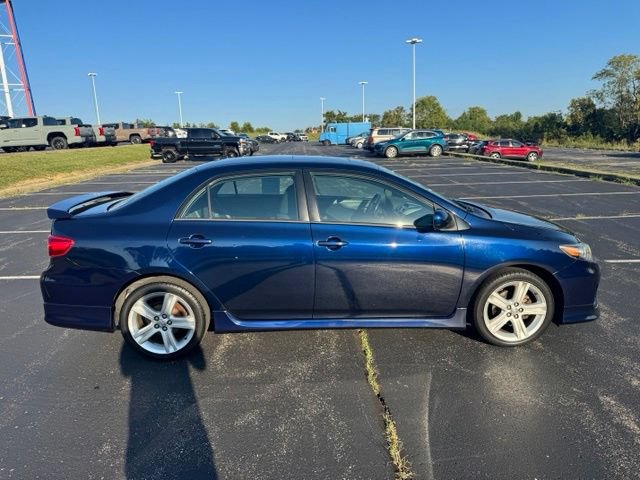 Used 2013 Toyota Corolla S w/ Premium Pkg FWD image 2