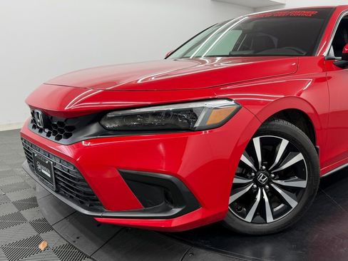 Used 2024 Honda Civic EX-L image 4