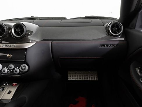 Used 2009 Ferrari 599 GTB Fiorano image 38