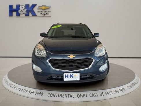 Used 2017 Chevrolet Equinox LT w/ Convenience Package AWD/4WD image 2