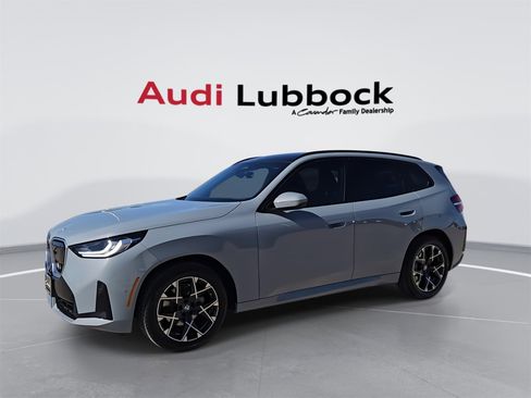 Used 2025 BMW X3 xDrive30i image 4