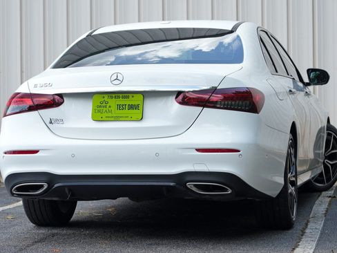Used 2021 Mercedes-Benz E 350 Sedan w/ Premium Package image 5
