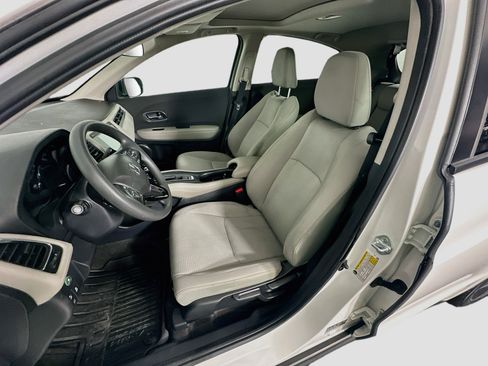 Used 2022 Honda HR-V EX image 13