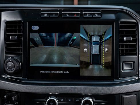 Used 2024 Ford F350 Platinum image 26