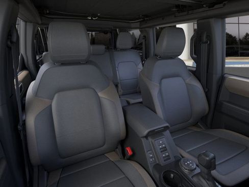New 2025 Ford Bronco Big Bend image 10