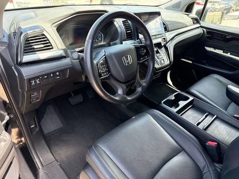 Used 2023 Honda Odyssey Touring image 21