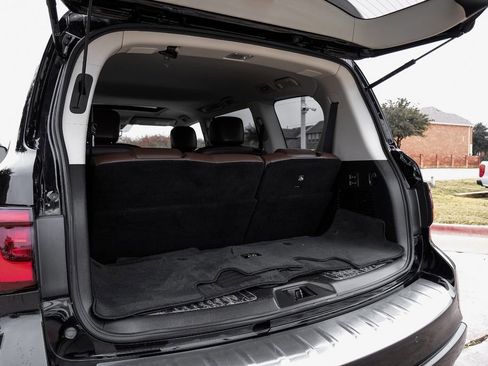 Used 2022 INFINITI QX80 Premium Select w/ Cargo Package image 57