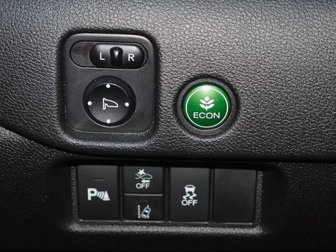 Used 2022 Honda Pilot Touring image 34