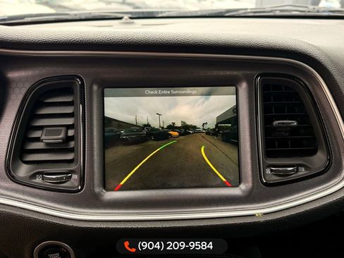 Used 2018 Dodge Challenger R/T Scat Pack w/ Leather Interior Group image 13