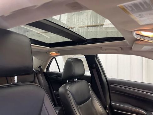 Used 2023 Chrysler 300 Touring L w/ Popular Equipment Group image 16