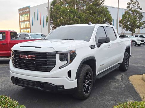 Used 2025 GMC Sierra 1500 Elevation w/ X31 Off-Road Package image 3