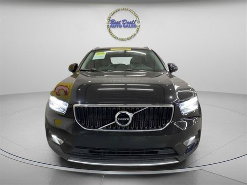 Used 2022 Volvo XC40 T5 Momentum AWD/4WD image 8
