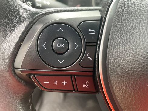 Used 2022 Toyota Corolla SE FWD image 16