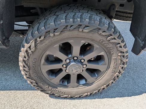 Used 2022 RAM 2500 Laramie AWD/4WD image 15