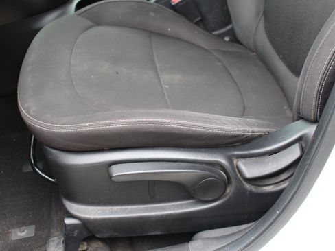 Used 2018 Kia Soul image 28