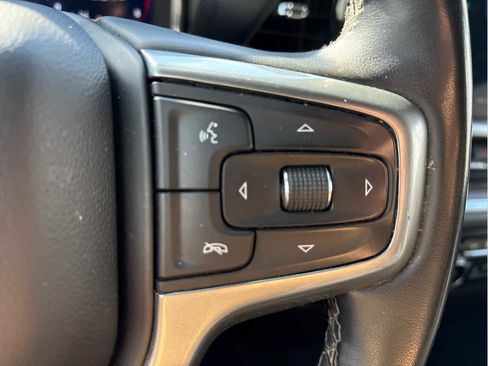 Used 2024 Chevrolet Silverado 2500 LT AWD/4WD image 27