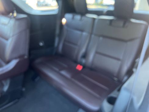 Used 2025 Ford Explorer Platinum w/ LUX Leather Package image 18