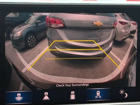 Used 2022 Acura MDX FWD image 32