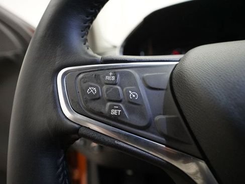 Used 2018 Chevrolet Equinox LT FWD image 18