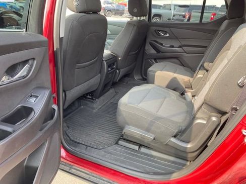 Used 2019 Chevrolet Traverse LT AWD/4WD image 5