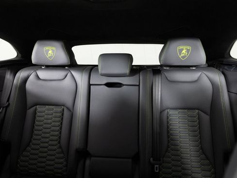 Used 2021 Lamborghini Urus AWD/4WD image 55