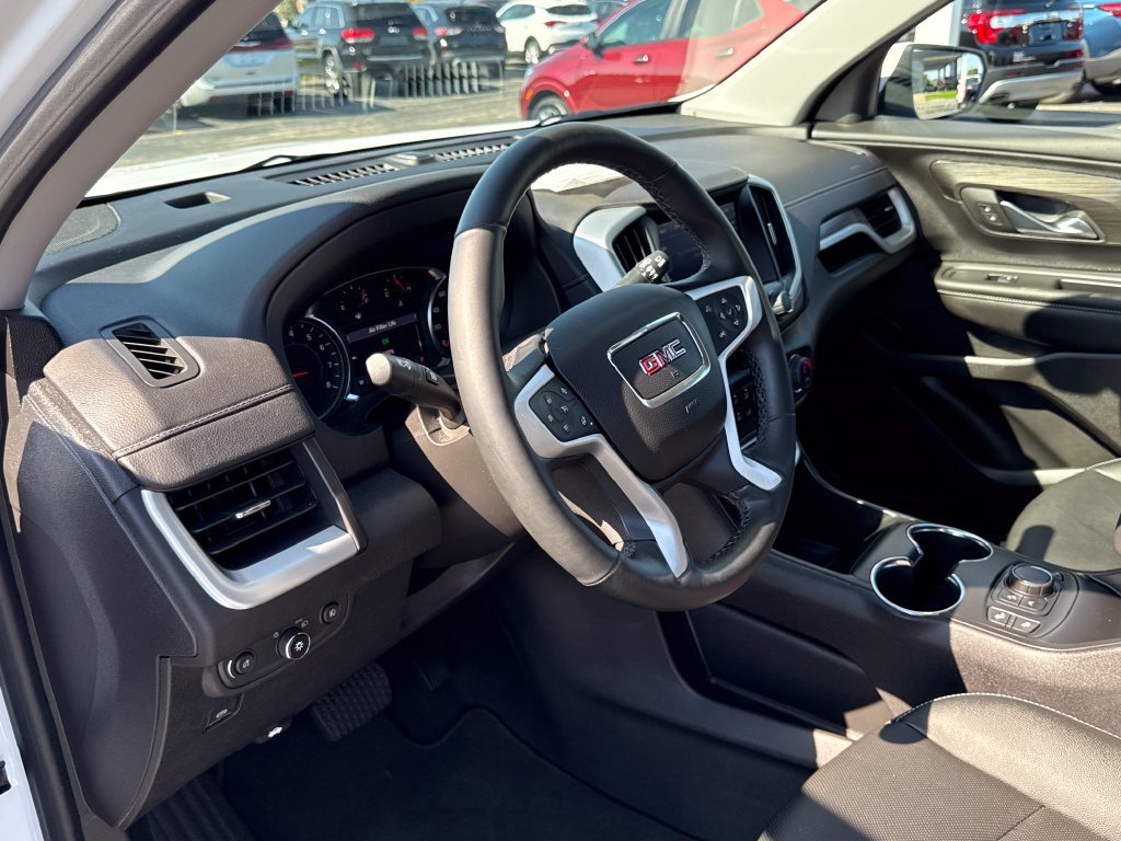 Certified 2023 GMC Terrain SLT FWD image 17